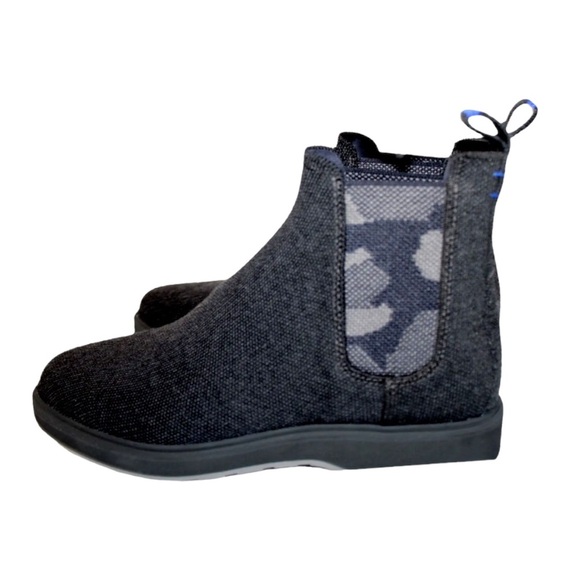 NWOT Rothy's The Merino Chelsea Boot, Granite Black With Camouflage Size 8 (Men) - Picture 3 of 14